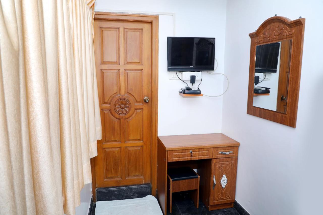Rainbow House Luxury Rooms Chennai Bagian luar foto